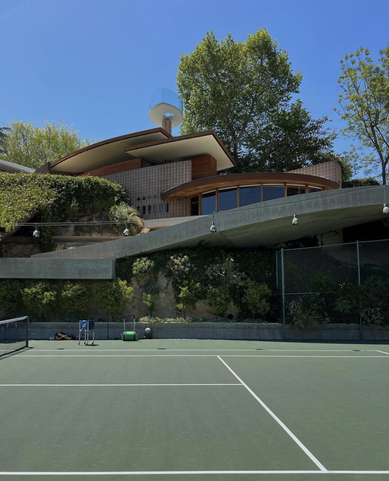 Messy suede slingbacks